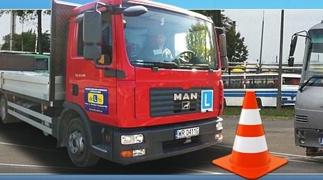 W teraźniejszych czasach posiadanie prawa jazdy jest niezwykle ważne.